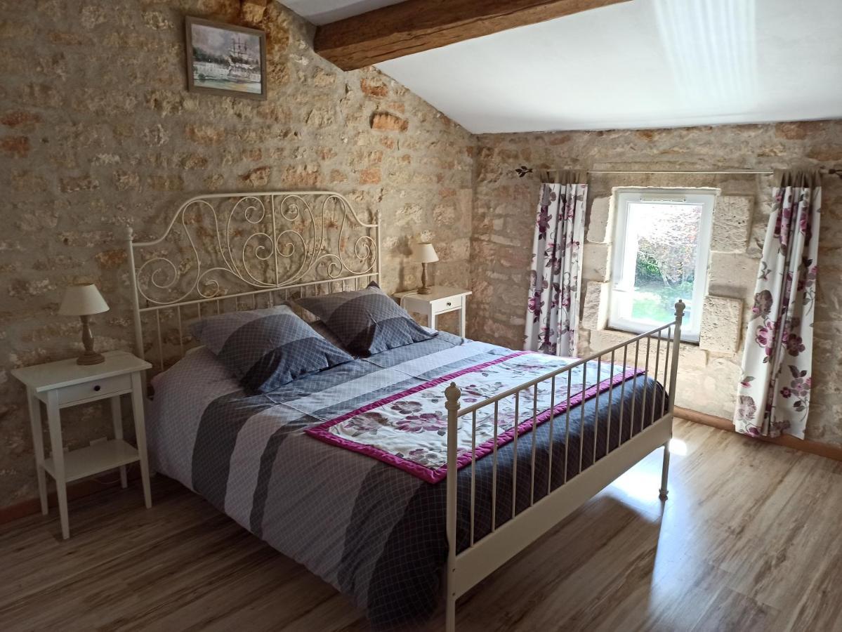 La Pastorale Bed & Breakfast Beurlay Room photo