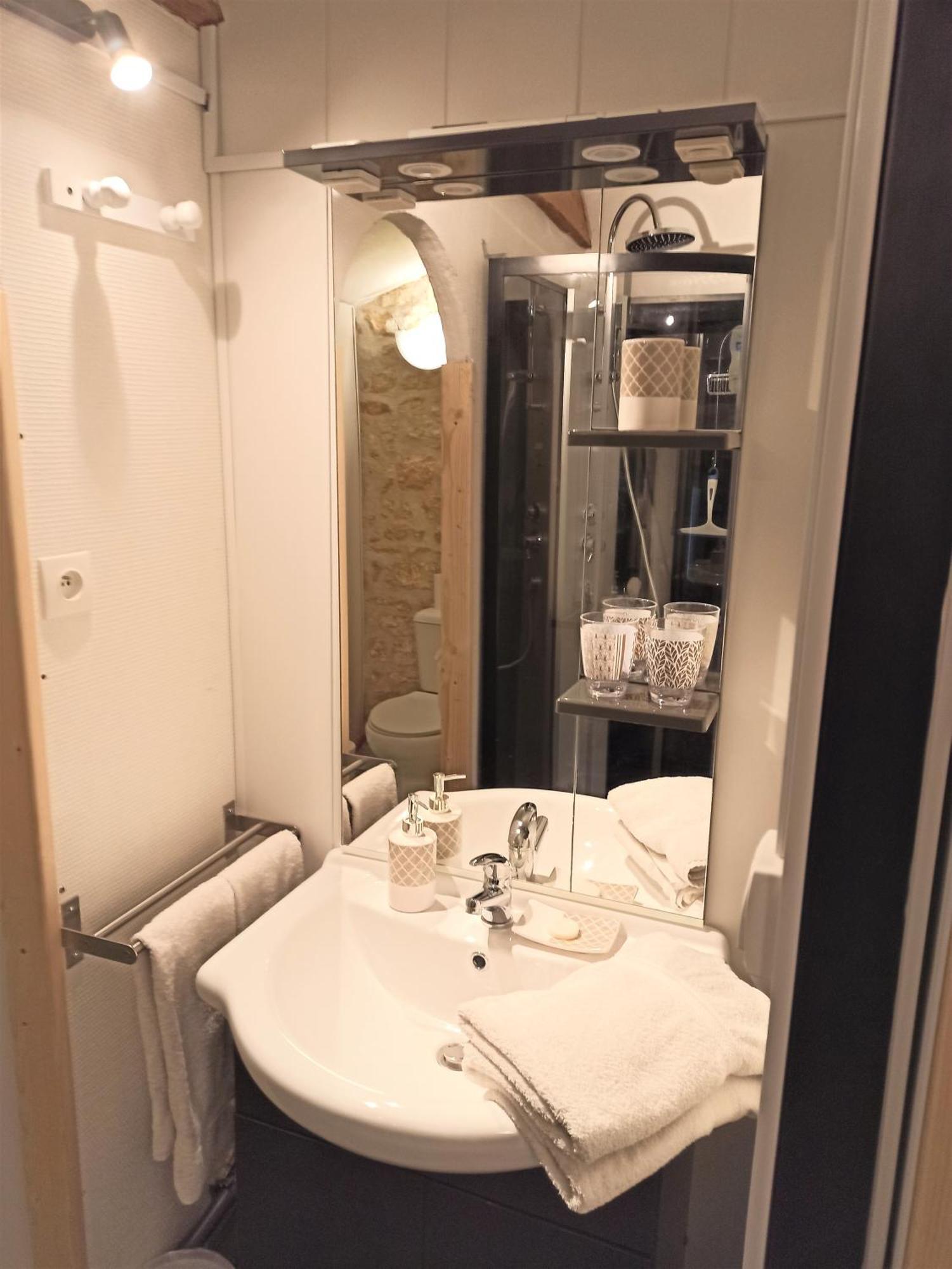La Pastorale Bed & Breakfast Beurlay Room photo
